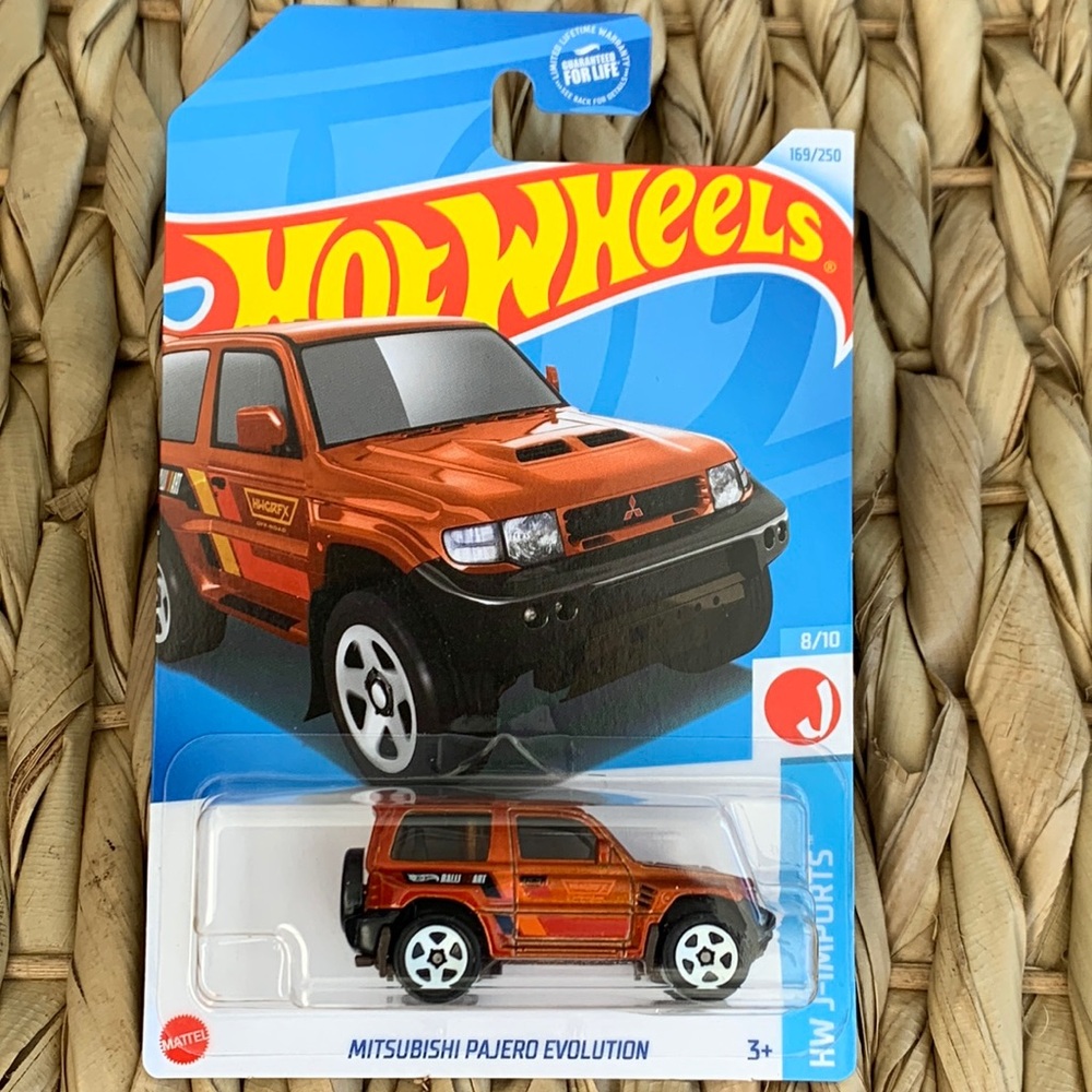 Hot Wheels Mitsubishi Pajero Evolution SUV Sport Truck Hotwheels 2024 New